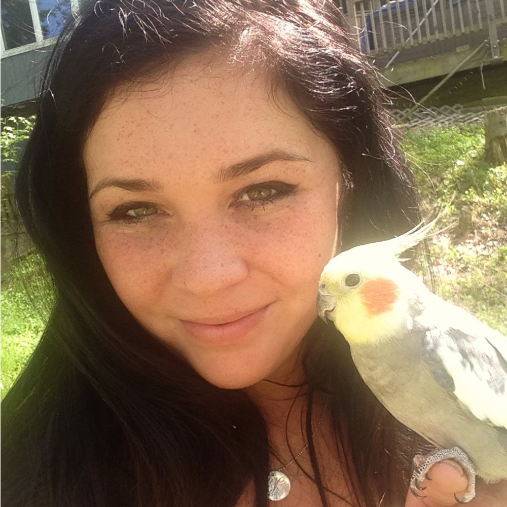 Meet your Posher, Kelly